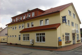 Гостиница Hotel Bueraner Hof  Мелле